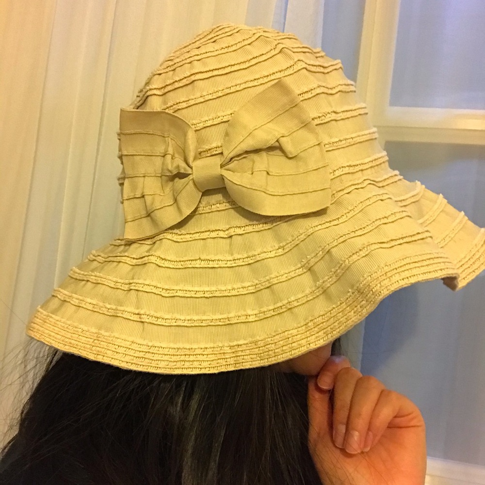 Hat - Picture 4 of 4